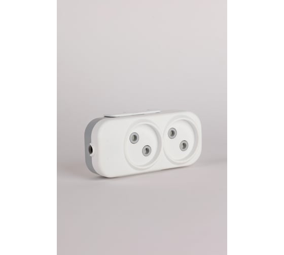 Колодка ELBI Myra 2вх с защитными шторками 527-010200-200