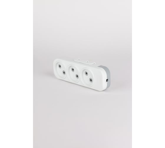 Колодка ELBI Myra 3вх с защитными шторками 527-010200-300