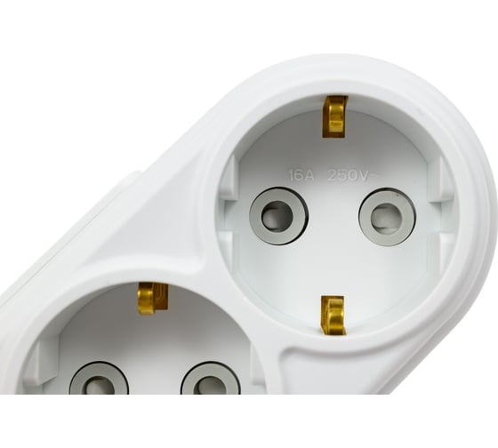 Колодка удлинителя Makel 2-м с заземлением защитные шторки N2210000