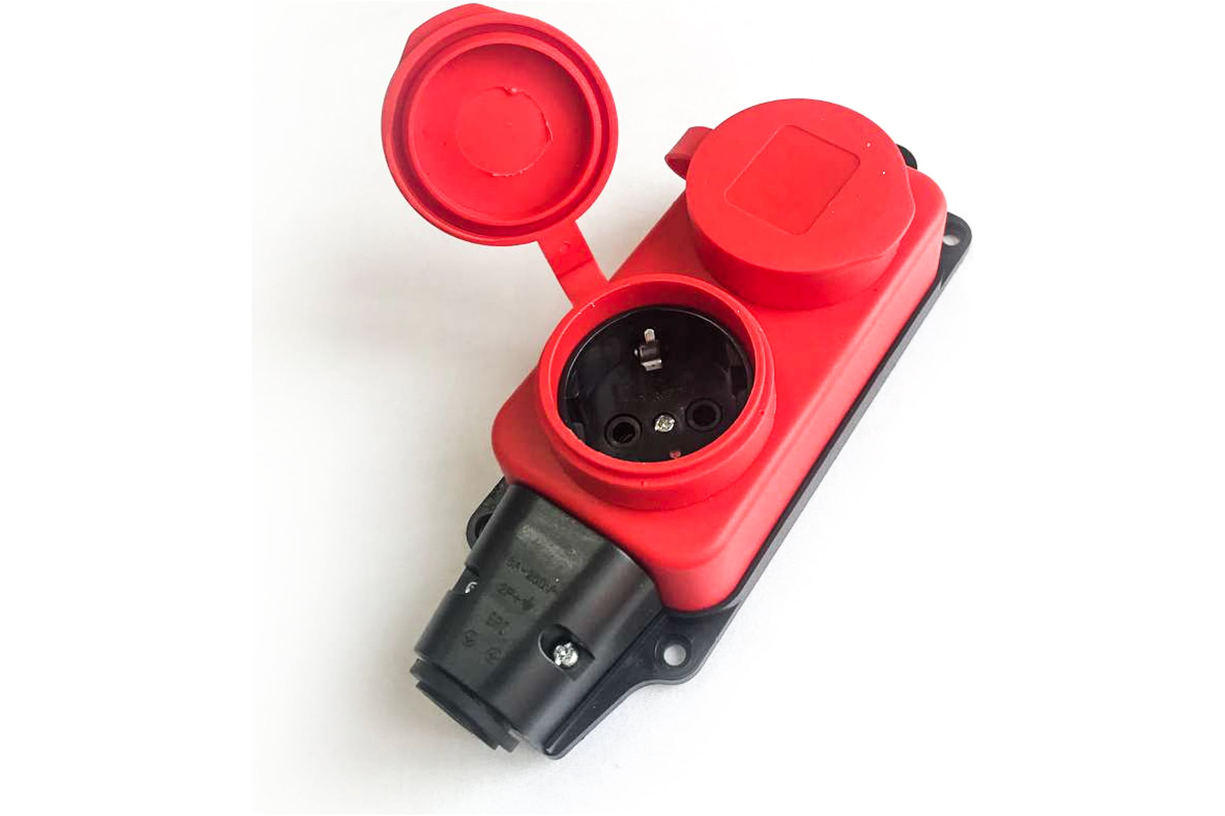 КолодкаштепсельнаяКОСМОС16АкаучукIP442гнездакрасный,KKsm-2g-Z-IP(R)16A