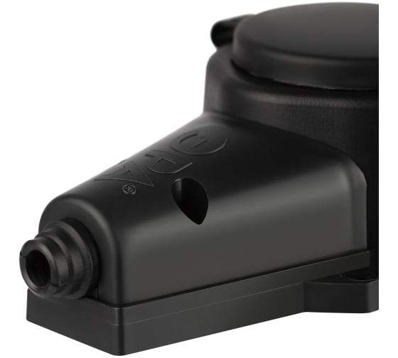 Колодка ЭРА KX3eBIP44 каучуковая с заземлением 3 розетки 16A IP44 черная Б0068453