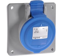 Встраиваемая наклонная розетка Legrand P17 Tempra Pro - IP 44 - 200/250 В - 16 A - 2К+З 555184