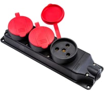 Розетка Emas в резиновом корпусе, трёхместная 3 x (3 x 25)A, настенное крепление EKS325PG30