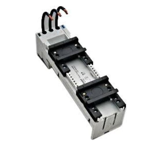 Шинный адаптер Schrack Technik EMC 32A, 2 держателя SI324040--