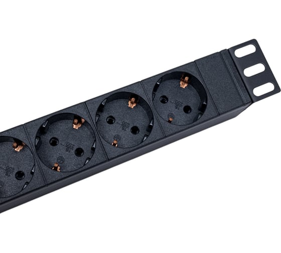 Розеточный блок IEK ITK PDU 7 роз. нем. ст, с выкл. и защитой от перенапряжения, вх.С14 PH13-7D3