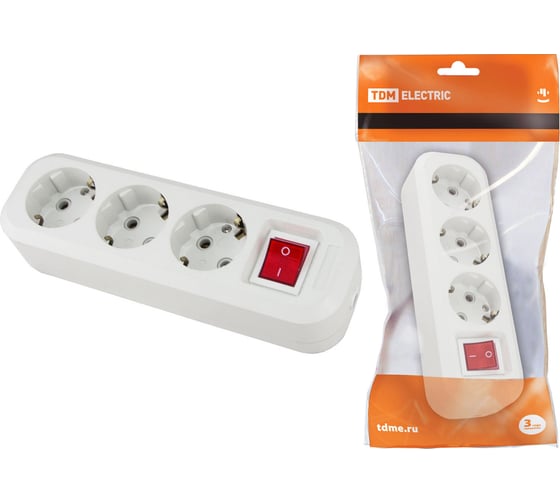 Розеточная колодка TDM ELECTRIC 3 гнезда c выключателем 16А белая SQ1806-0017