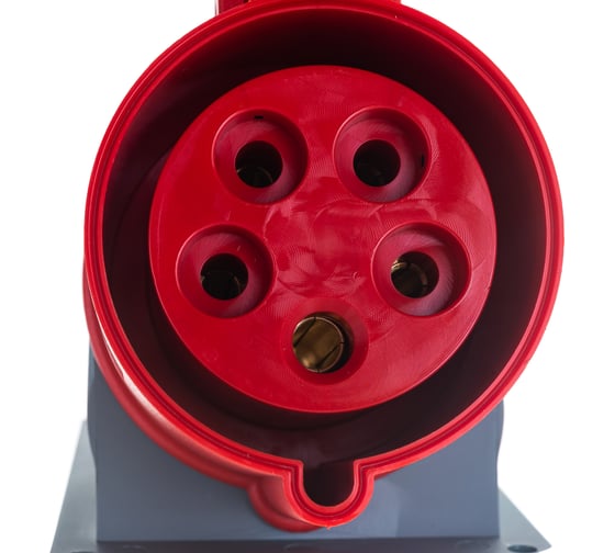 Стационарная розетка IEK MAGNUM ССИ-125 32А 3Р+РЕ+N 380В IP44 PSN12-032-5 7566097