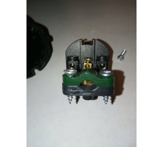 Прямая однофазная вилка, каучук UNIVersal 602227 - выгодная цена ...