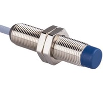 Индуктивный датчик Emas NPN-НО, кабель 2м_3, расстояние срабатывания 4мм, 400 Гц, выступающий, 10-30В DC, IP67 SIM12NM1NC2