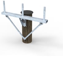 Траверса одноцепная промежуточная для дер. стоек, 20 кВ, A=400 мм ЭНЕРВИК /ENSTO SH151R (1 шт.) SH151R-1