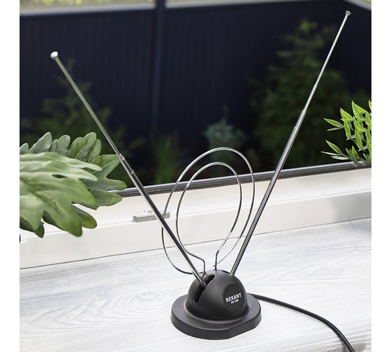 Антенна на подставке с кольцом REXANT VHF UHF 47-860 MHz К RX-100 34-0100