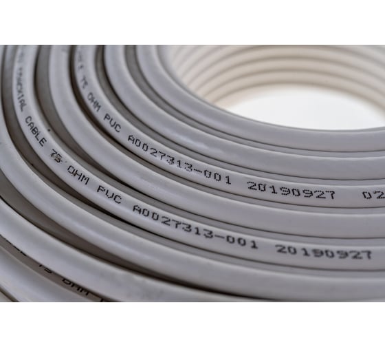 Коаксиальный кабель ЭРА RG6U, 75 Ом, CCS/, PVC, цвет белый Б0044597