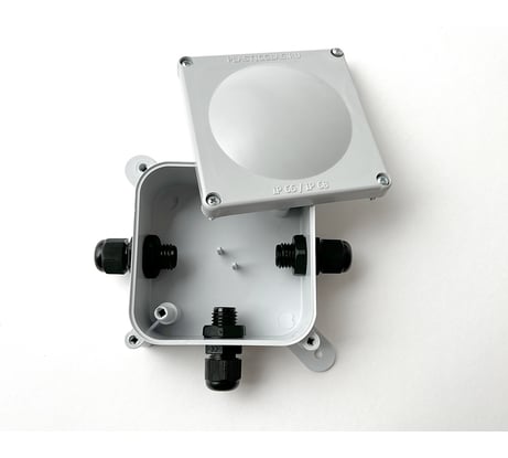 Монтажная коробка Plasticglas IP66/IP68 с гермовводами PG7x3 КМ767635-00-04-04-04