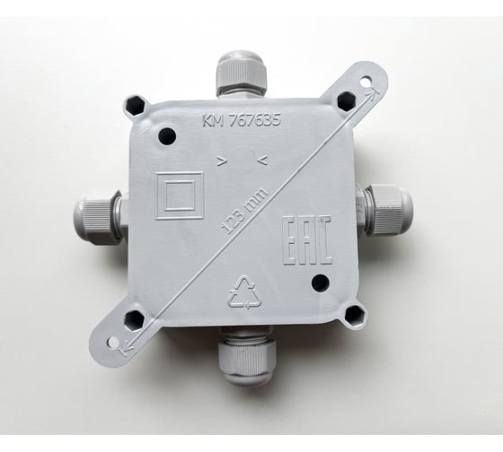 Монтажная коробка Plasticglas IP66/IP68 с гермовводами PG11x4 КМ767635-02-02-02-02