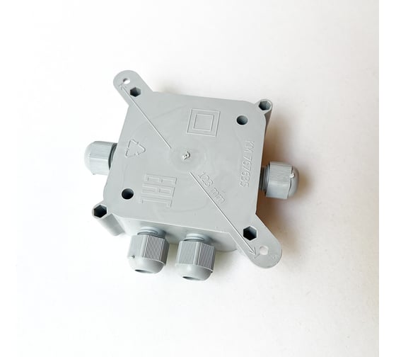 Монтажная коробка Plasticglas IP66/IP68 с гермовводами PG9x4 КМ767635-00-03-08-03