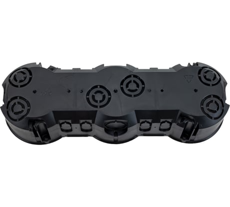 Установочная коробка IEK КМ40009 3х местная для твердых стен 212х70х45 с саморезами UKT30-212-070-045