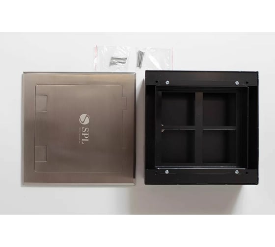 Люк на 4 поста SPL 45x45, из нержавеющей стали, с коробкой, IP40 300014