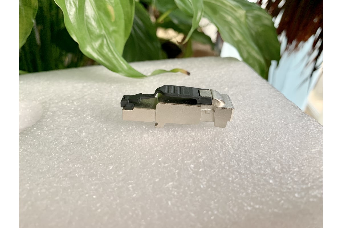 Коннектор NIKOMAX RJ45/8P8C под витую пару, полный экран, металлик NMC ...