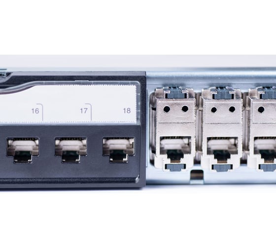 Патч-панель Cabeus 19" (1U), 24 порта RJ-45, категория 6, полностью экранированная, с задним кабельным организатором, безинструментный монтаж (арт.033562) PL-24-KJ-RJ45-Cat.6-SH-180T