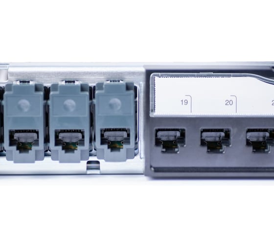 Патч-панель Cabeus 19" (1U), 24 порта RJ-45, категория 6, с задним кабельным организатором, безинструментный монтаж (арт.033561) PL-24-KJ-RJ45-Cat.6-180T