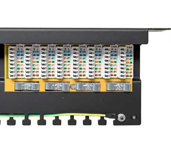 Патч-панель EKF TERACOM CS 19'' Cat.6 1U полный экран STP 24 порта RJ-45 Dual IDC с органайзером TRCS-PPNL-6STP-1U24