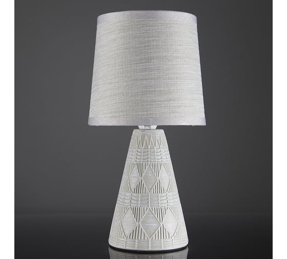 Настольный светильник ESCADA 10164/L E14*40W Milk beige 10164/L Beige