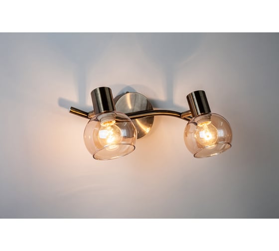 Настенный светильник ESCADA E14*60W Antique brass 662/2A