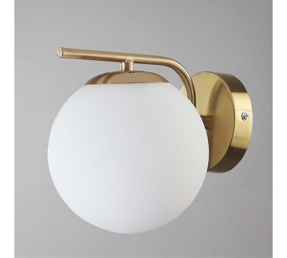 Настенный светильник ESCADA E27*60W Atique brass 1163/1