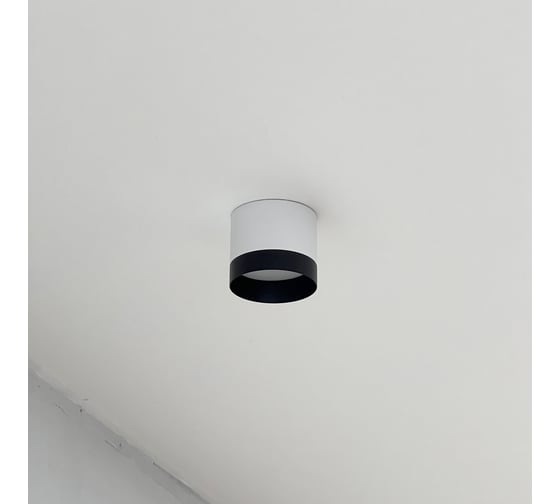 Накладной светильник truEnergy под лампу GX53 D82xH70мм IP20 белый+черный/алюминий 21029