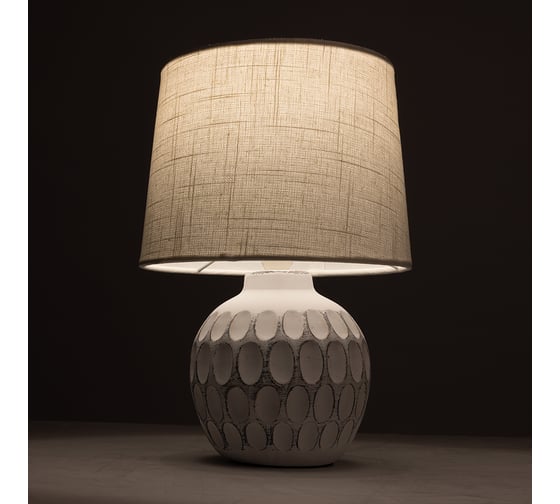 Настольный светильник ARTE LAMP A5033LT-1W A5033LT-1WH