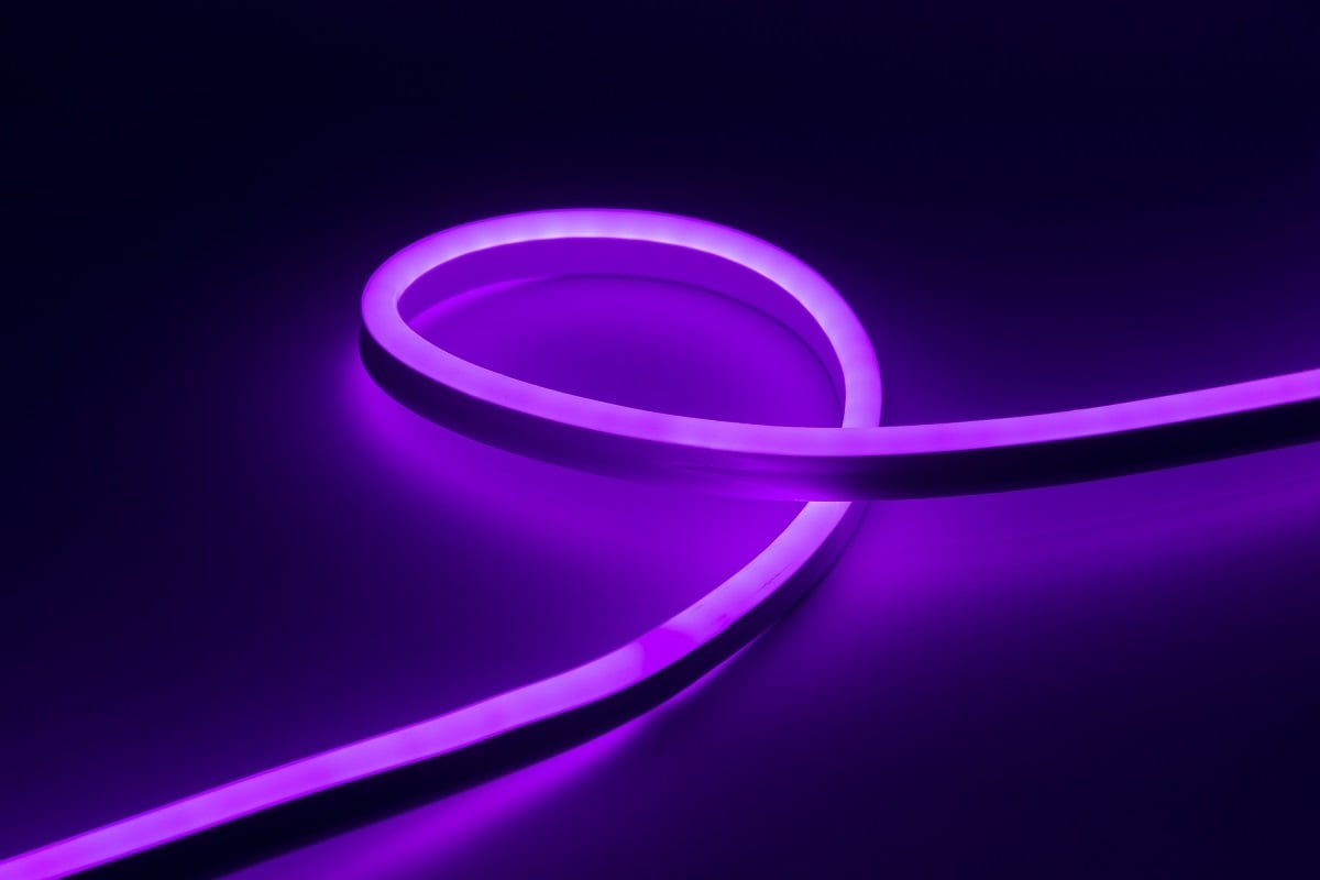 Неоновые фигуры. Неоновый шланг. Неоновая расцветка. Синий неон led 12в. Неоновые тона.