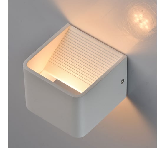 Бра De Markt Котбус 1*5W LED 220 V 492023101