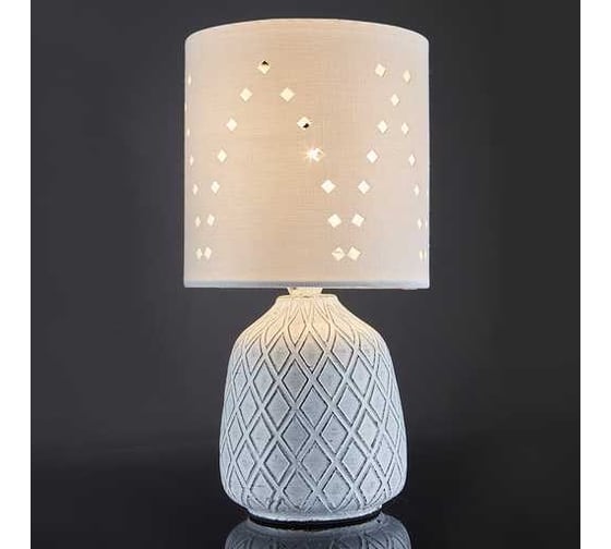Настольный светильник ESCADA 10181/T E14*40W White 10181/T White