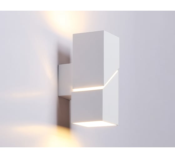 Настенный светильник Ambrella Light WALLERS FW2474