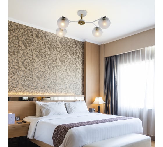 Потолочный светильник ESCADA 1130/4PL E27*60W White/Gold 1130/4PL White