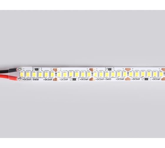 Светодиодная лента Ambrella light 2835 240Led /22W m/ 24V IP20 4500K 5m GS3502