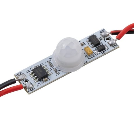 Выключатель Apeyron в профиль ИК датчик движения на корпусе, монохром. IP20 / 04-46