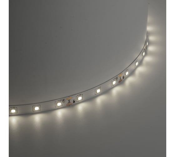Светодиодная лента SAFFIT SST01 60SMD(2835)/m 6Вт/м 12V 5000x8x1.22мм 4000K, IP20, 55238
