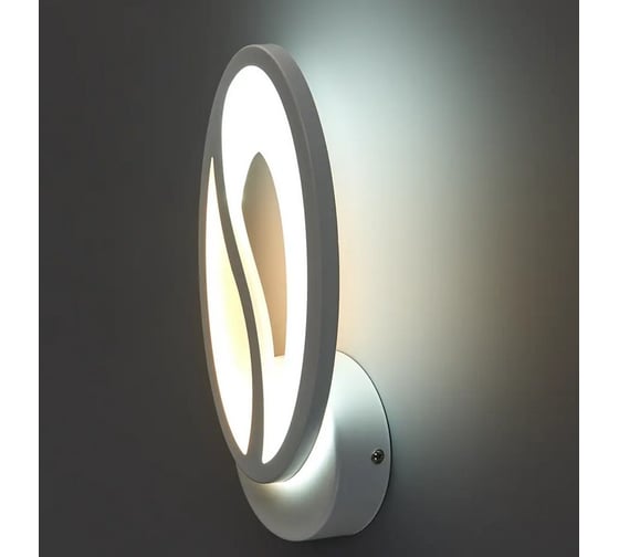 Настенный светильник ESCADA LED*18W White 10222/1LED 18W 1