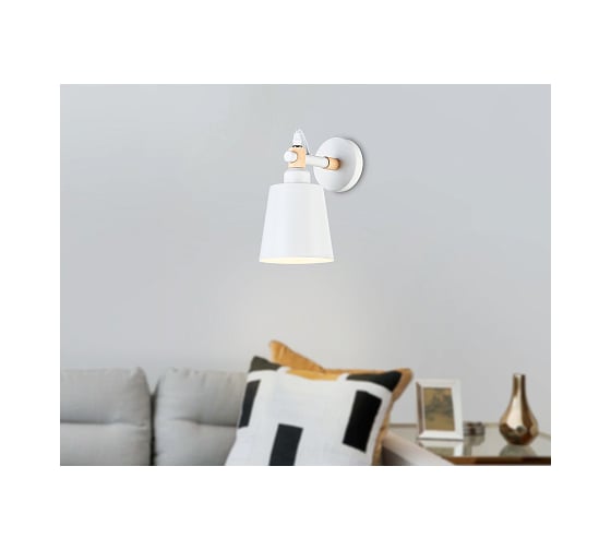 Настенный светильник Ambrella Light TRADITIONAL TR82212