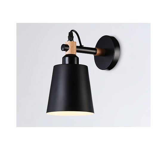 Настенный светильник Ambrella Light TRADITIONAL TR82213