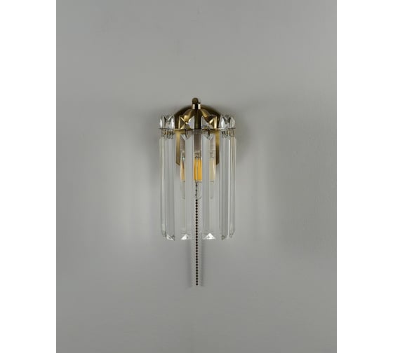 Настенный светильник Бра Moderli Everly золотой V10750-1W