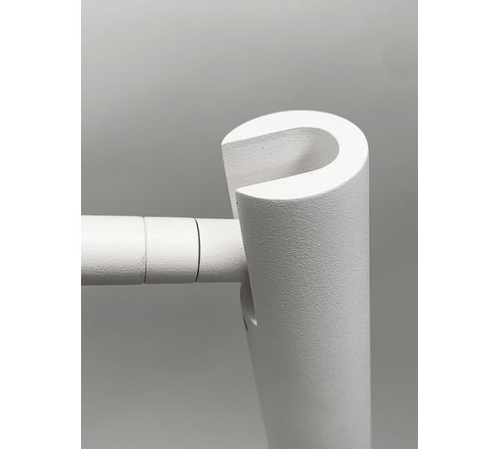 Настольная светодиодная лампа Elvan 6326-1x3W-3000K-Wh белая LA-6326/1-3W-WW-Wh