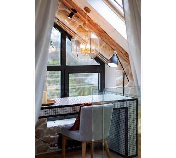 Напольный светильник Arte Lamp A2054PN-1BK
