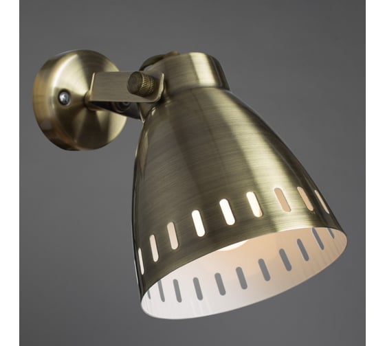 Настенный светильник Arte Lamp A2214AP-1AB