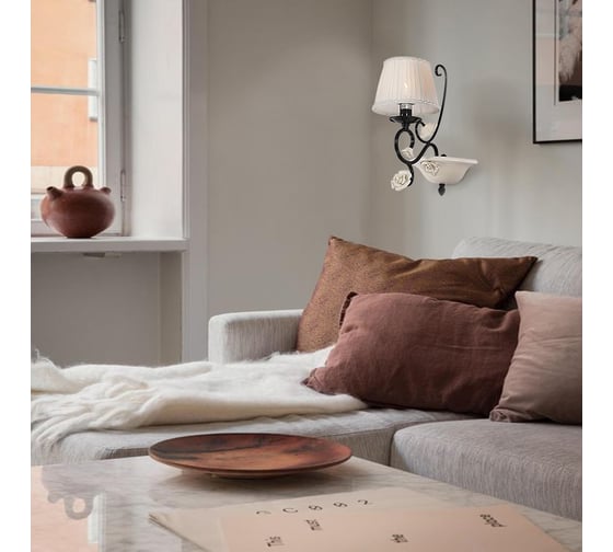 Настенное бра Lumien Hall ЛЕТИСИЯ W17079/1GBK