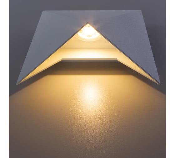 Настенный светильник Arte Lamp BUSTA A1609AP-1WH