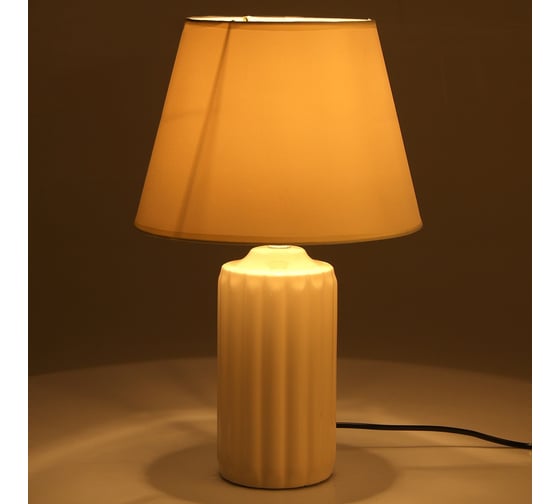 Настольная лампа RISALUX "Галия" бежевый 1x40W E14 25x25x39,5 см 2541256