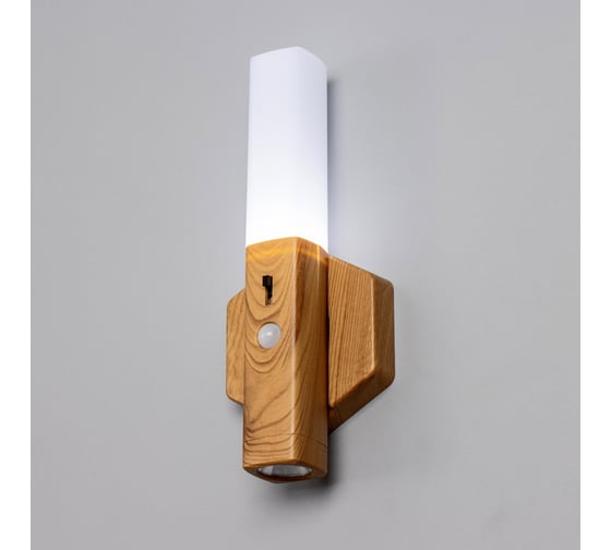 Бра BayerLux с датчиком движения Юник LED от батареек 3хААА 9,5x3х20 см 10063434