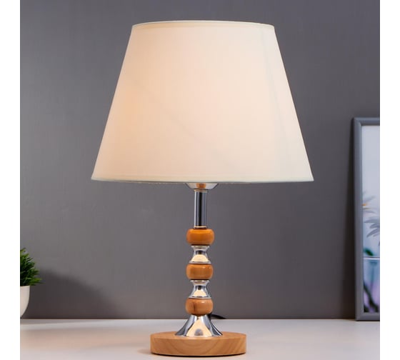 Настольная лампа RISALUX "Астрид" 1x40W E27 23x23x40,5 см 2539383